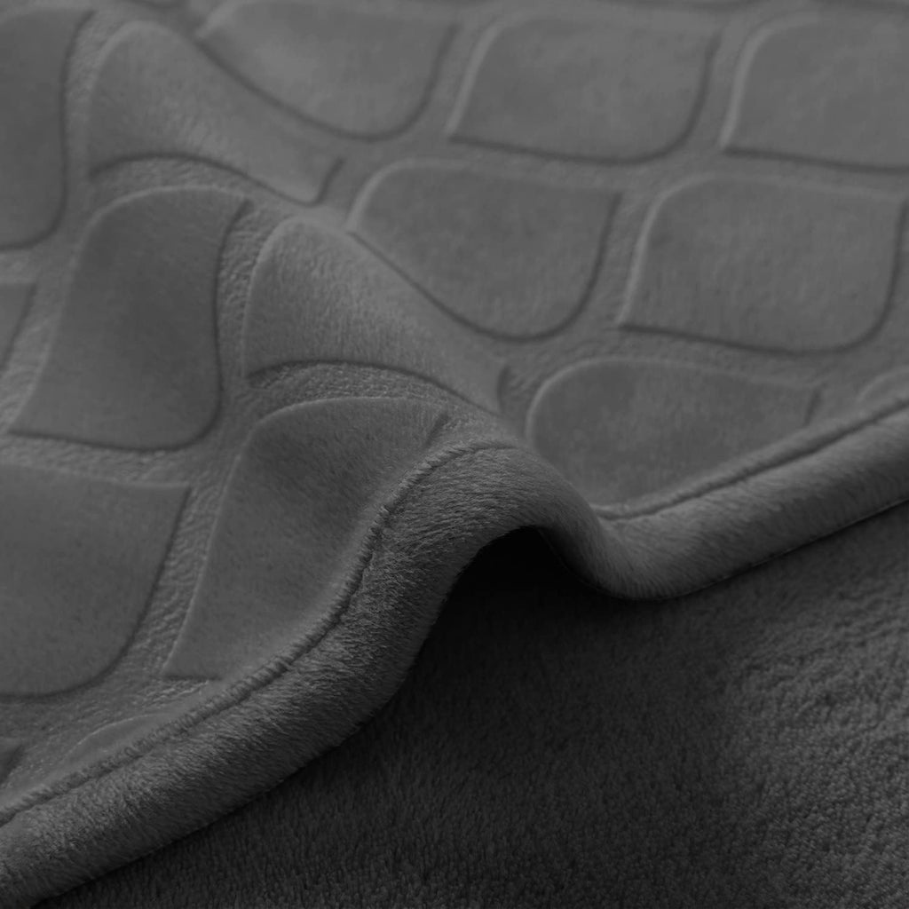 fuguitex Waterproof Dog Blanket Bed Cover Dog Crystal Velvet Moroccan Fuzzy Cozy Plush Pet Blanket Throw Blanket for Couch Sofa(82 * 102 inch, Dark Grey+Grey)