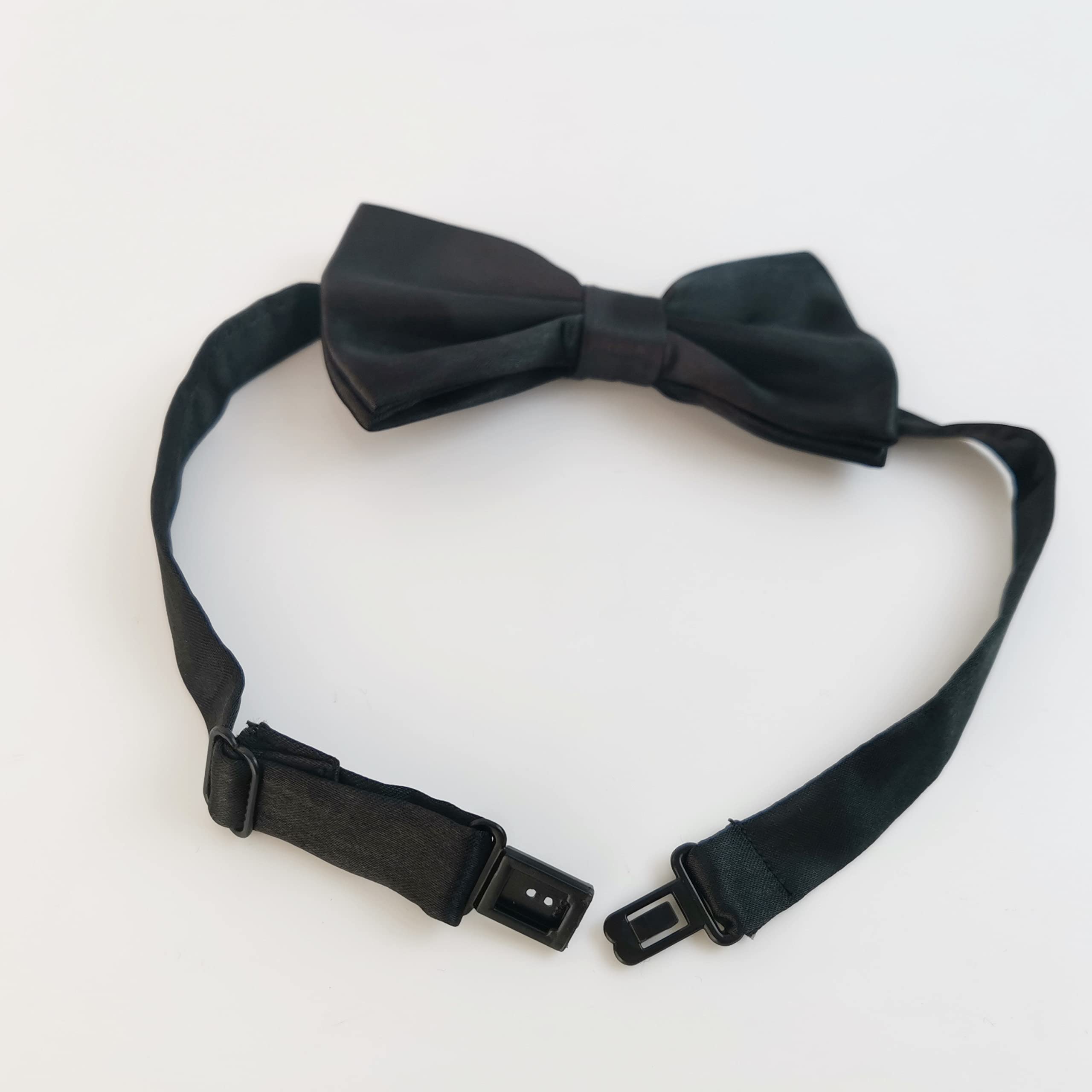 Black Bow Tie for Dogs, KOOLMOX Adjustable Dog Bow Tie Collar for Medium and Large Dogs Cats Pets Wedding Birthday Graduation Holiday Christmas Cosutmes