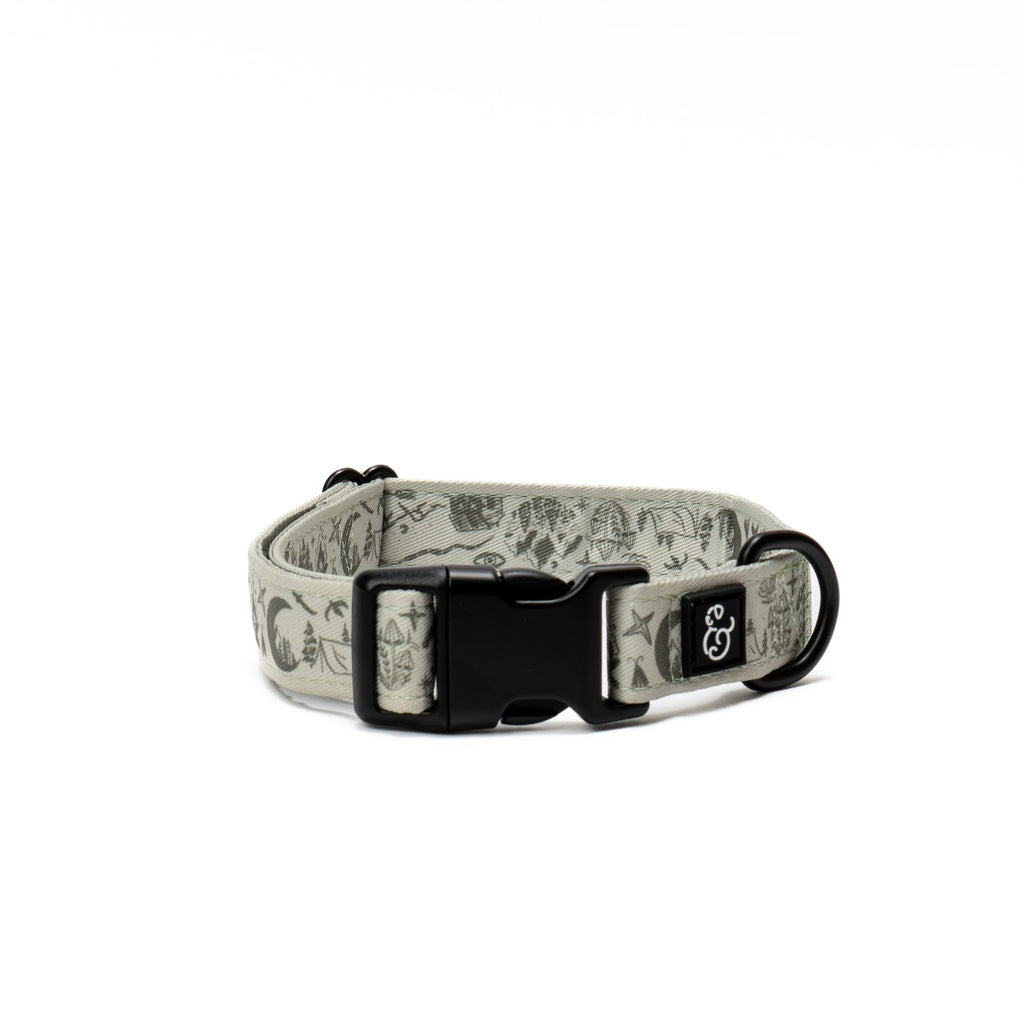 Lucy & Co. Dog Collar - Durable Lightweight Designer Collar for Pets - Adjustable Metal Safety Buckel. - Green Outdoor Plaid - Small