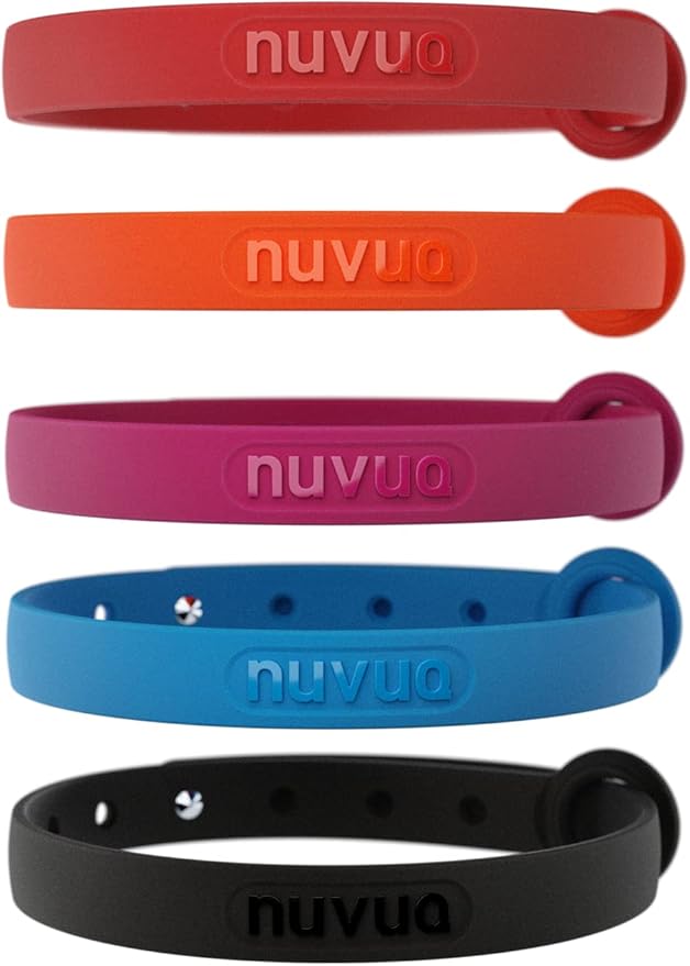 Breakaway Cat Collar - Soft, Comfortable, and Lightweight Safety Buckle Collar with Name Tag Ring for Outdoor Cats and Sensitive Skin Kittens by Nuvuq (6 ⅞" to 10 ¼", Green)