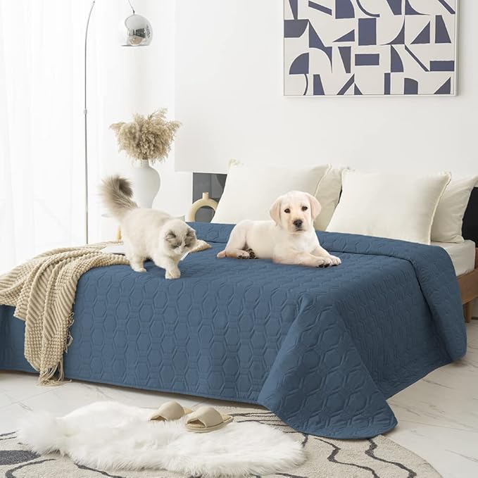 Tcksstex Waterproof and Anti-Slip Dog Bed Cover and Pet Blanket Sofa Pet Bed Mat ，car Incontinence Mattress Protectors Furniture Couch Cover for Most Cats Dogs