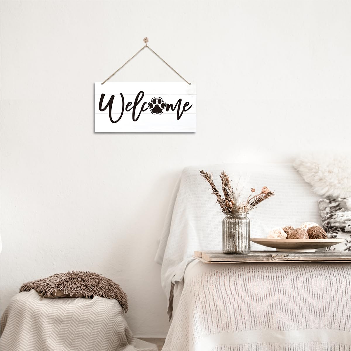 Welcome Sign for Front Door, Welcome Decor Wooden Hanging Sign for Wall Decor, Cat's Paw Pattern Wall Signs, Rustic Funny Wooden Outdoor Front Door Hanging Decoration 13.8X6.9 inches