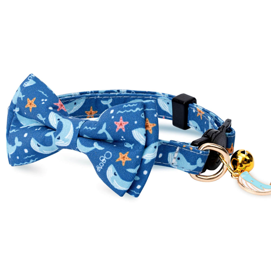 Jelwuion 2 Pack Cotton Cat Collar with Bow Tie and Bell for Girl Boy Cats,Cute Pink Flamingo and Blue Whale Pattern Spring Summer Breakaway Cat Collar for Male Female Cats (Flamingo&Whale)