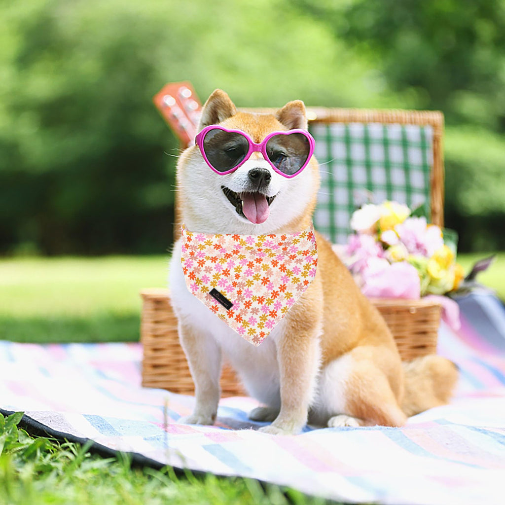 ARING PET Floral Dog Bandana, Spring Summer Daisy Flower Girl Pet Bandana Scarf Triangle Bibs for Puppy Small Medium Large Dogs-S