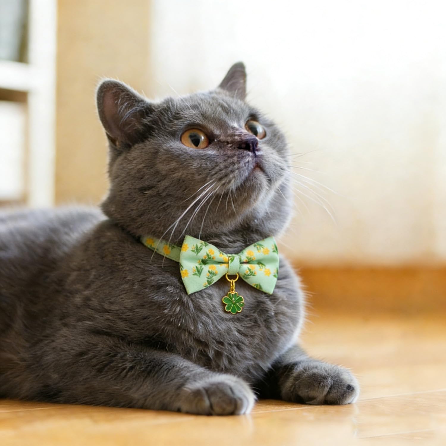 Ewinoom 2 Pack Floral Cat Collars with Bow Tie and Bell Adjustable Breakaway Bowtie Cute Kitten Collar(Green & Yellow Flowers)