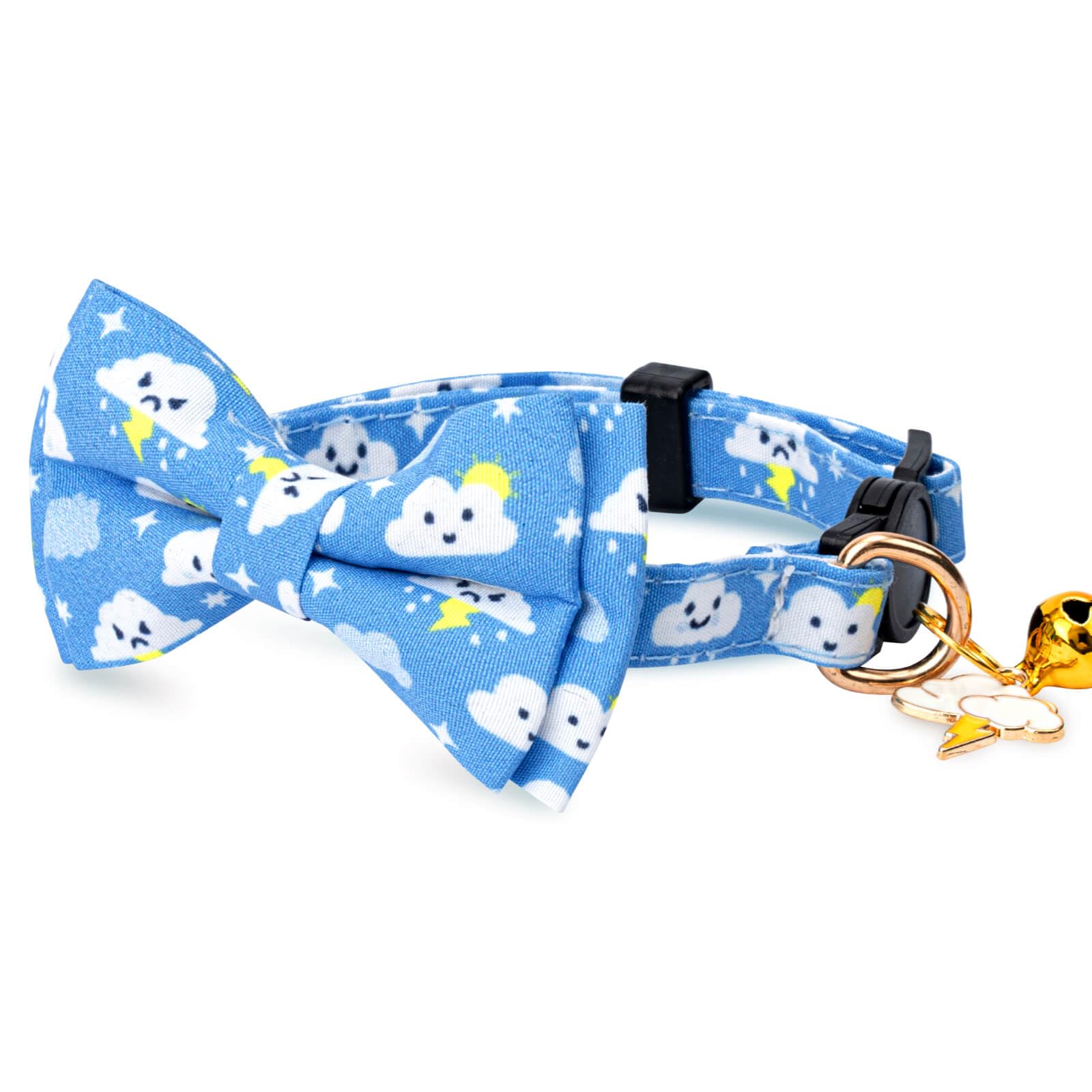 Jelwuion 2 Pack Cotton Cat Collar with Bow Tie and Bell for Girl Boy Cats,Cute Pink Flamingo and Blue Whale Pattern Spring Summer Breakaway Cat Collar for Male Female Cats (Moon&Cloud)