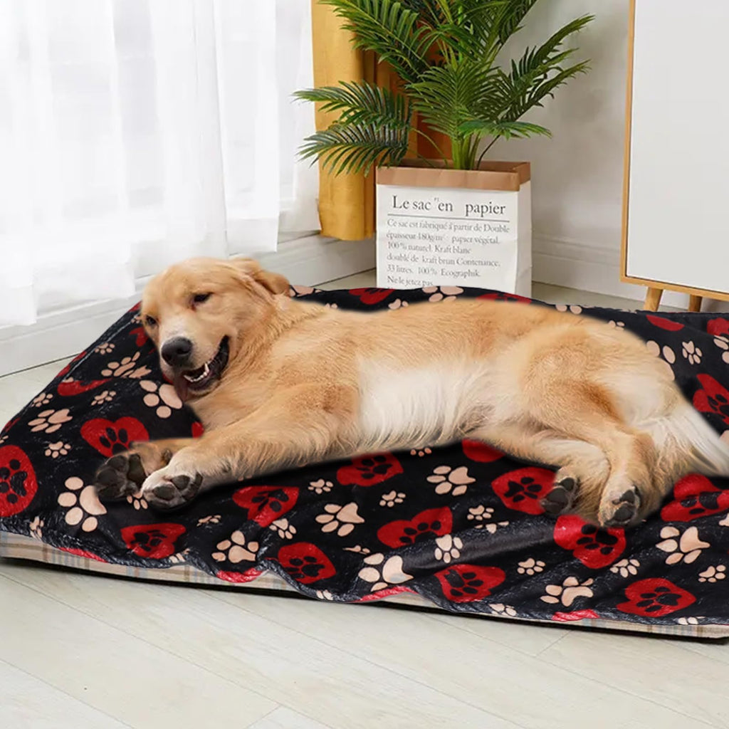 Gowyeg Dog Blanket for Large Dogs, Soft Flannel Cute Paw Black Red 50"x40"