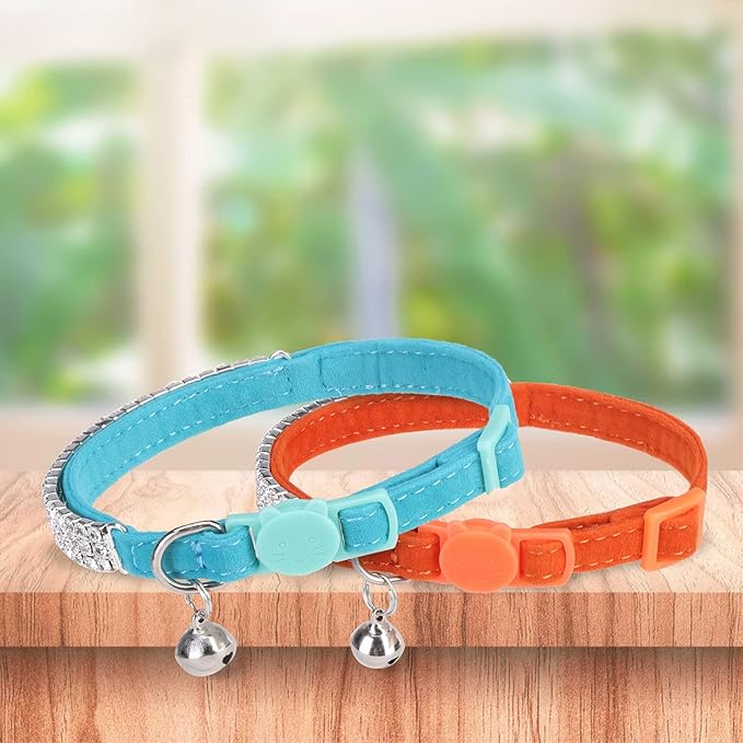EXPAWLORER Soft Velvet Safe Cat Collars for Girl Cats -2 Pack Rhinestones Bling Diamante Adjustable Collars Breakaway- Chirstmas Cat Clollar Gifts with Bells for Boy Cats Kitty and Small Dogs