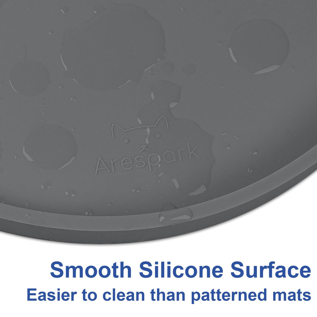 Arespark Cat Food Mat, Set of 2 Nonslip Waterproof Feeding Bowl Silicone Mats with Raised Edges for Food Water Prevent Spills, Round Eating Plates Tray for Dog Cat Puppy Kitten, 8'' x 8''