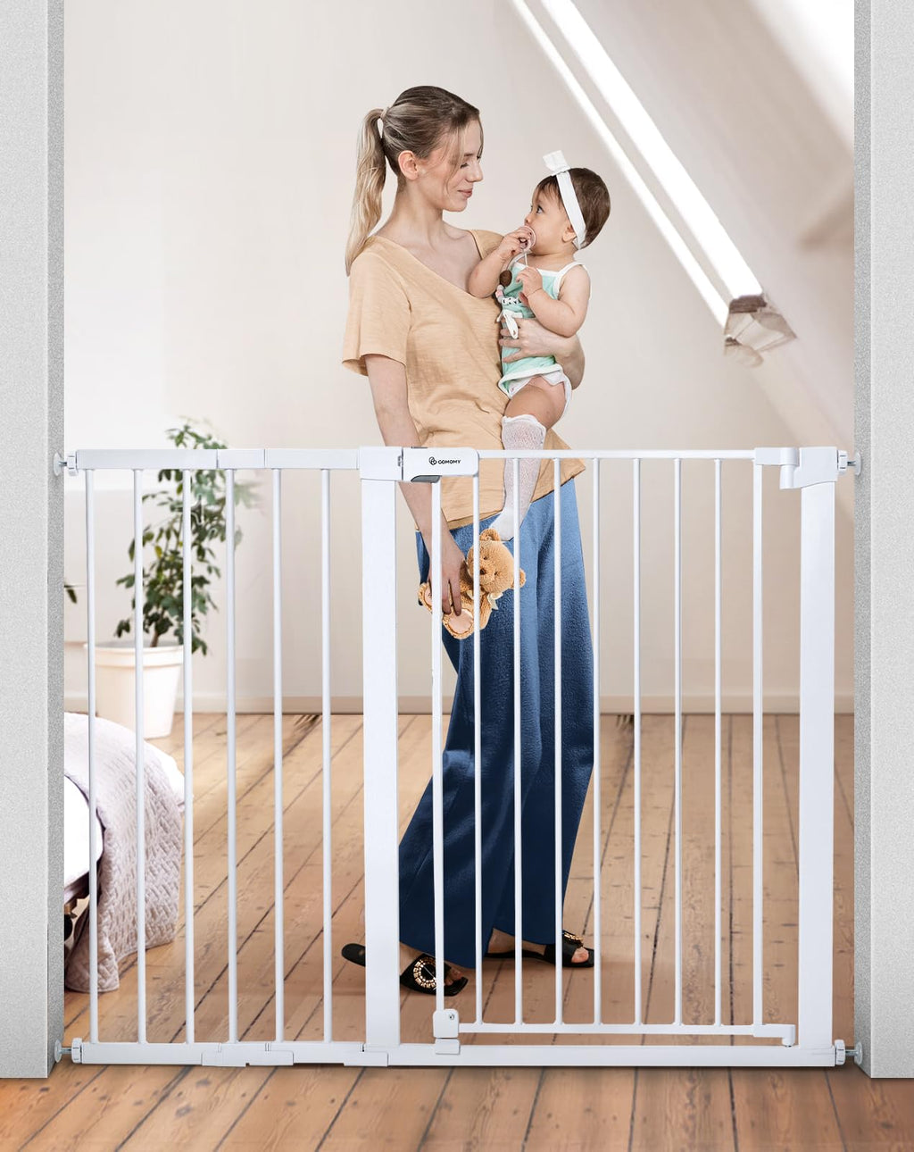 COMOMY 36" Extra Tall Baby Gate for Stairs, Fits 29.5" to 48.8" Openings