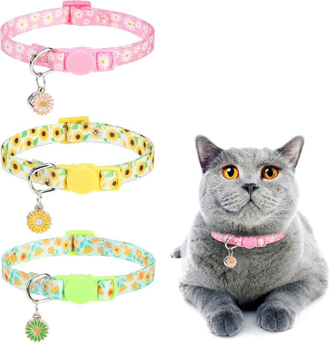 DILLYBUD Cat Collar Breakaway, Soft Kitten Collar with Bell, Moon and Stars