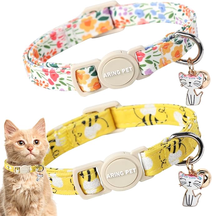 ARING PET 2 Pack Cat Collar, Christmas Breakaway Kitten Small Collars with Bells for Girl Boy Cats-Pink Reindeer Santa Claus & Green Xmas Tree