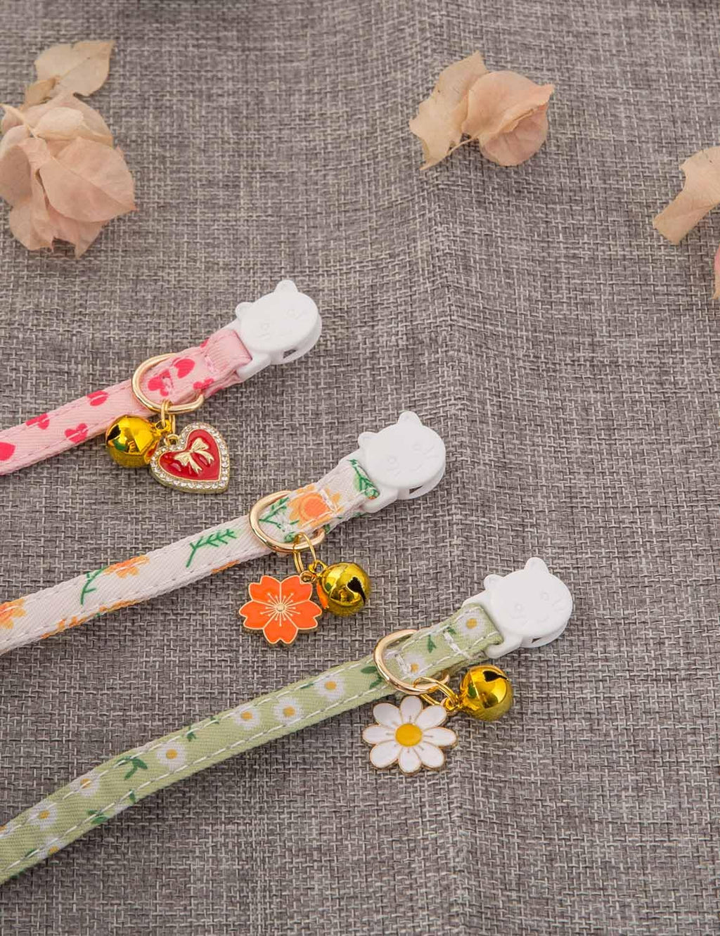 Cat Collar Breakaway with Bells,3 Pack Safety Adjustable Pet Collars,Ideal for Girl Boy Kittens. (Orange Green Pink)