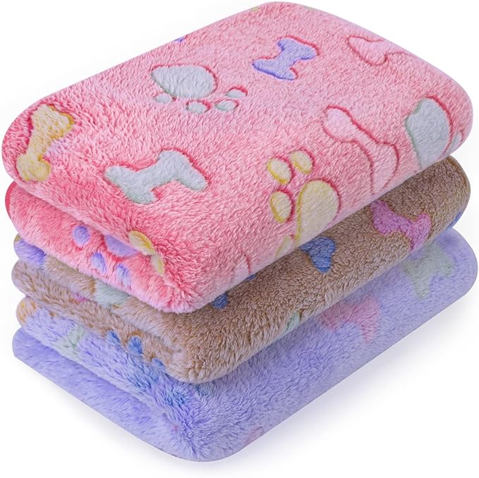 LeapSheep Pet Blankets for Dogs Cats - 3Pack Heart Pattern Super Soft Fluffy Dog Blankets for Small Medium Large Doggy Kitten (Paws, Large)