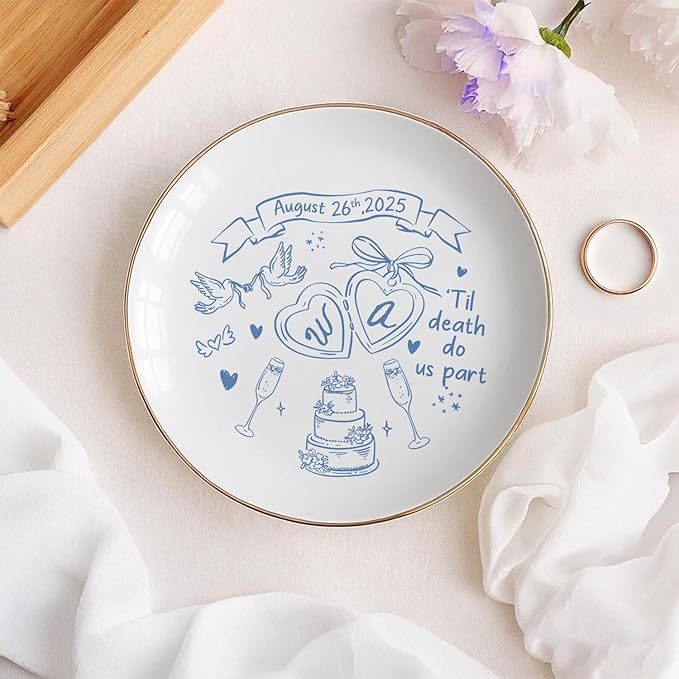 Personalized Ring Dish Engagement Gift, Engaged Ring Holder, Custom Wedding Jewelry Dish, Married Jewelry Tray Gifts for Newly Engaged Couple, Wedding Party Keepsake Gifts