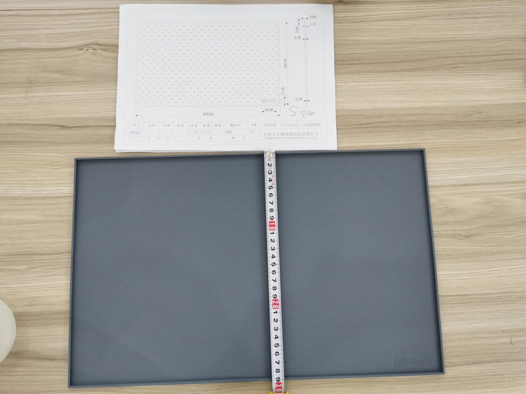 PetHappily Dog Food Mat - Raised Edges Dogs Mat for Food and Water Prevent Spill, Waterproof Cat Food Mats Protect Floors, Easy Clean Dog Bowl Mats for Food and Water, Silicone Pet Feeding Placemats
