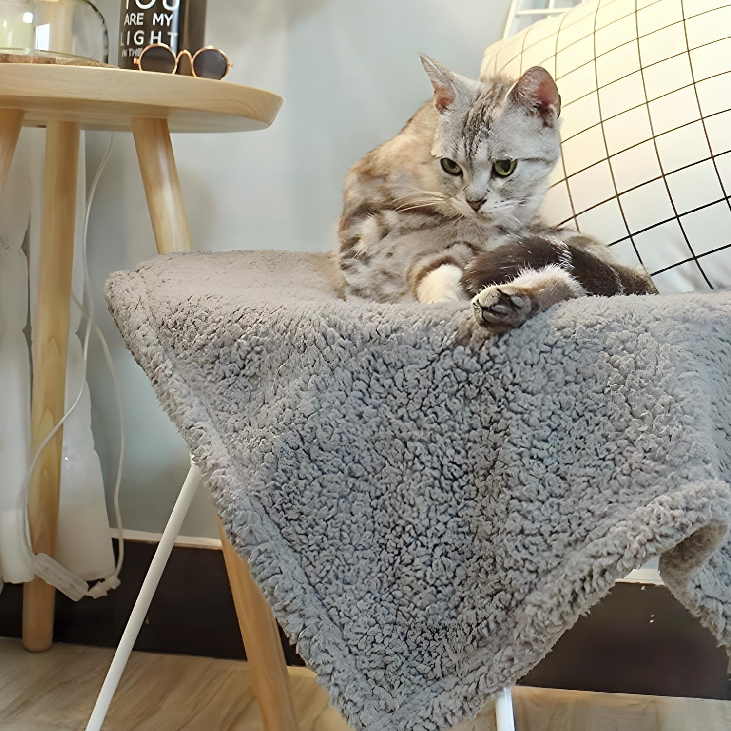 furrybaby Pet Blanket, Soft Warm Sherpa Fleece Bed Blanket for Small Pets