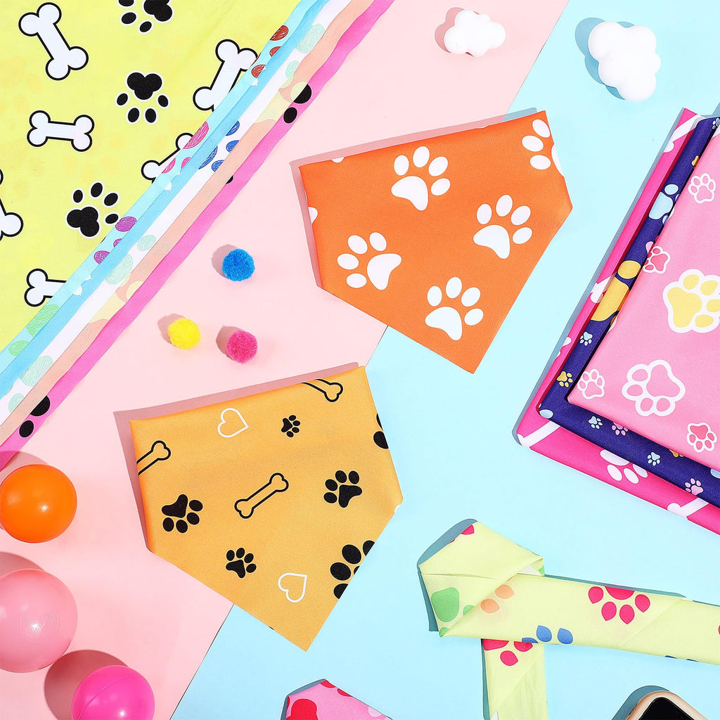 Abbylike 50 Pcs Paw Print Dog Bandanas Bulk Cute Footprint Bandanas for Dogs Triangle Kerchief Bib Scarf for Pets National Dog Day Party Costume Photo Props Accessories Pet Shops (31.5 x 21.7 x 21.7)