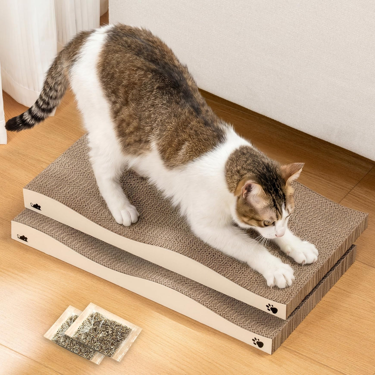 Cat Scratcher, Durable Scratch Pad, Corrugated Cardboard Scratching Board for Indoor Cats, Heavy Duty, Double-Sided Usability, Recyclable, with Catnip, 2 Pack