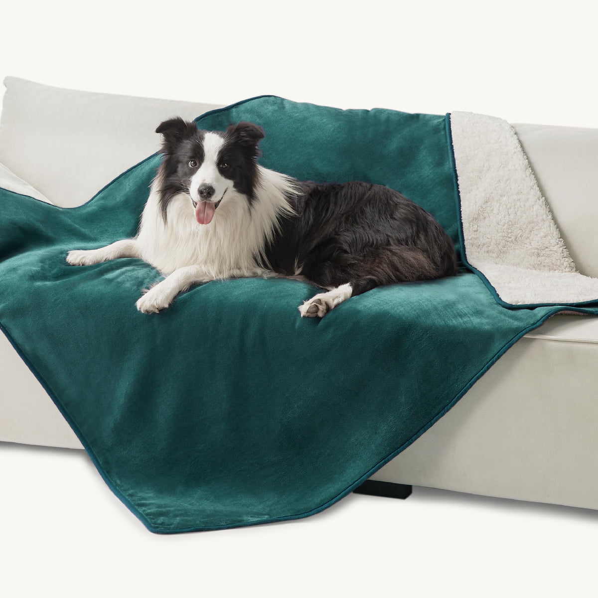 Bedsure Waterproof Blanket for Bed Soft Sherpa Fleece Throw,King 108"x86"
