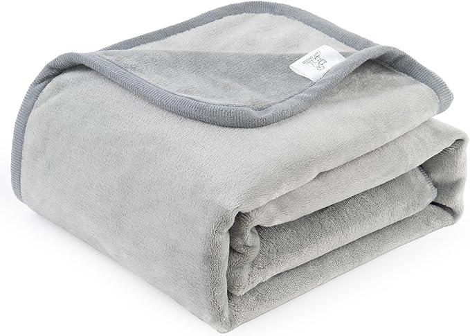 CAPT.SNOOZE Waterproof Pet Blanket for Small Dogs and Cats