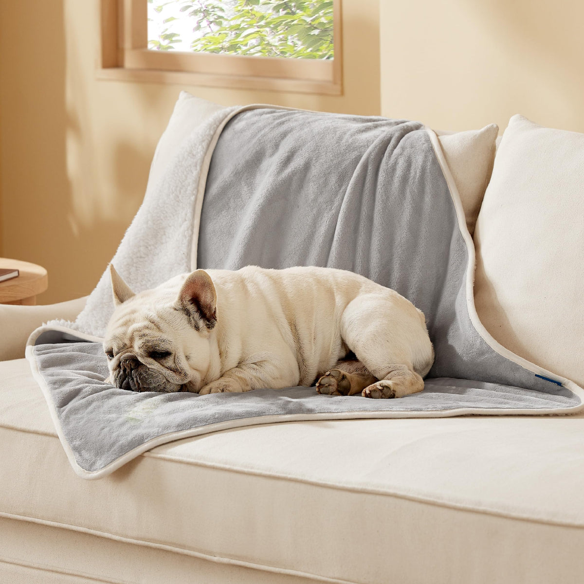 Bedsure Waterproof Blanket for Bed Soft Sherpa Fleece Throw,King 108"x86"