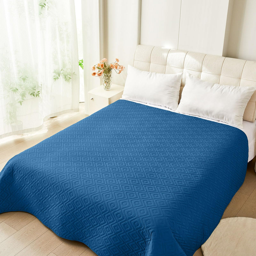 hyha Waterproof Reversible Dog Blanket, Pet Blanket for Sofa Couch
