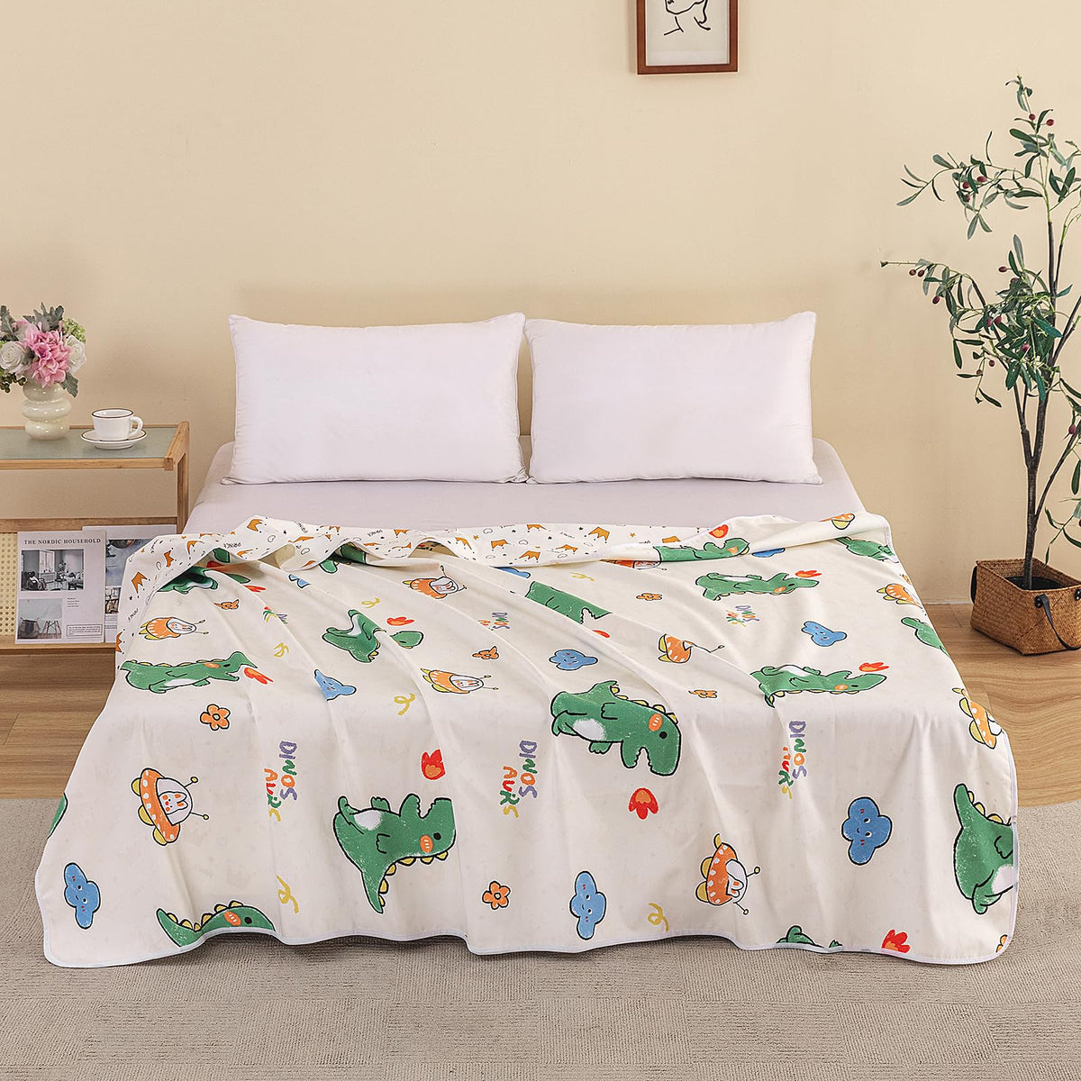 WenBags Waterproof Dog Bed Cover 60 * 80 Inches Throw Size,Pet Hair Resistant Reversible Couch Cover Mattress Protector,Leakproof Bed Liner/Sheet/Blanket for Adults Elderly Pets,Cute Dogs