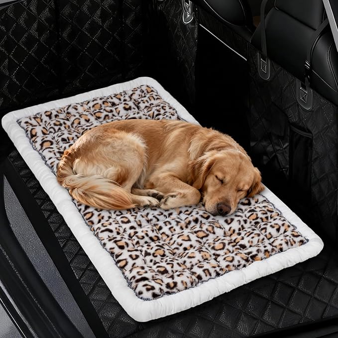 Backseat Dog Bed Mat for Car, Non-Slip Scratch-Resistant Dog Car Seat Cover, Soft Thick Pet Travel Cushion, Washable Back Seat Protector Blanket for Cars SUVs Trucks, 53 x 24 Inches