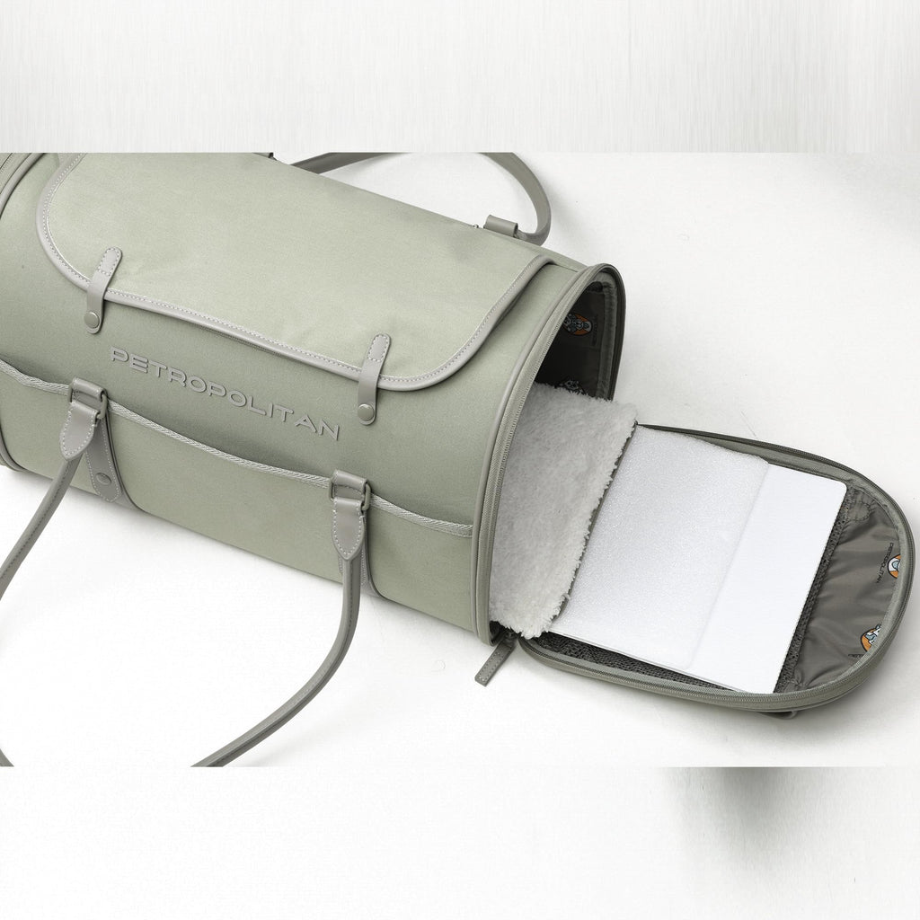 Petropolitan Soft-Sided Pet Carrier for Cats and Small Dogs – Travel Bag with Mesh Ventilation, Airline Cabin-Size Design (Verify with Your Airline), Removable Pad and Safety Leash, Fits up to 20 lb