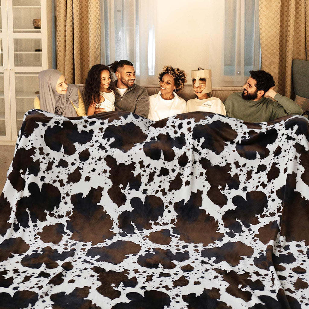Bnuitland Cow Printed Fleece Flannel Throw Blanket, 300 GSM Double Sided Fuzzy Fluffy Blanket for Bed Sofa Couch Travel, Super Soft Lightweight for Adults and Kids, 90×108 inch