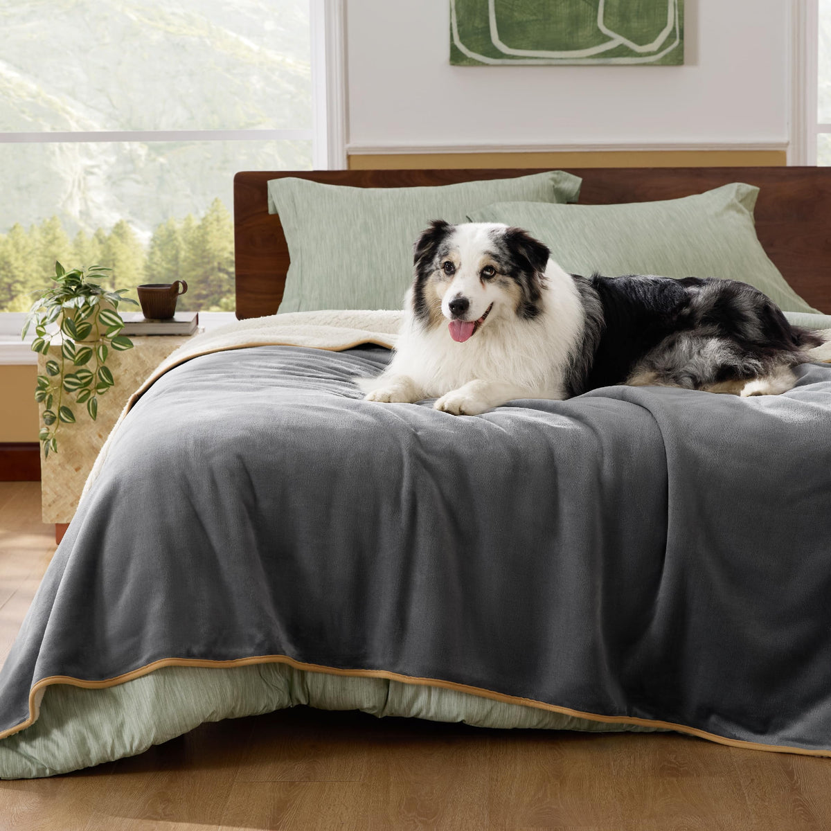 Bedsure Waterproof Blanket for Bed Soft Sherpa Fleece Throw,King 108"x86"