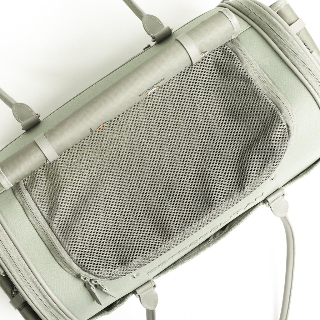 Petropolitan Soft-Sided Pet Carrier for Cats and Small Dogs – Travel Bag with Mesh Ventilation, Airline Cabin-Size Design (Verify with Your Airline), Removable Pad and Safety Leash, Fits up to 20 lb