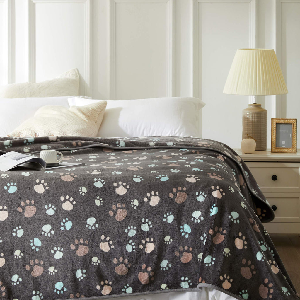 Allisandro 350 GSM Super Soft and Premium Fuzzy Flannel Fleece Pet Dog Blanket, The Cute Print Design Washable Fluffy Blanket for Puppy Cat Kitten Indoor or Outdoor, Grey, 64 x 40 Inches