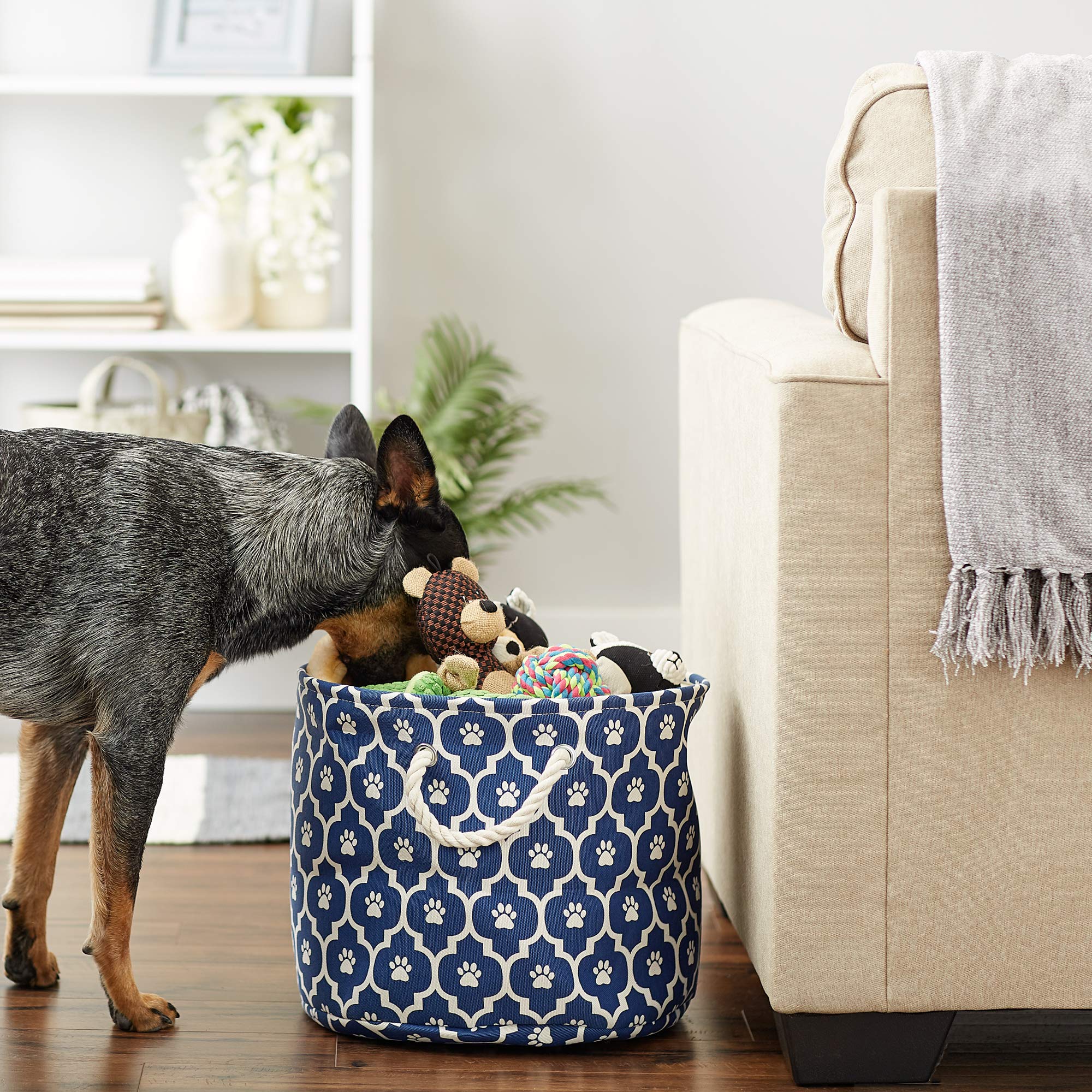 Bone Dry 6192 Pet Storage Collection Lattice Paw Print, Medium Round, Nautical Blue